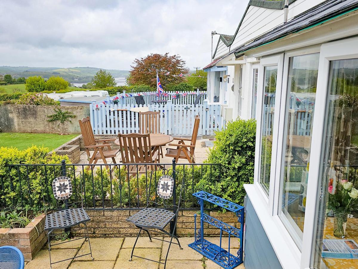 Dart Haven - Cheerful Holiday Bungalow In Galmpton מראה חיצוני תמונה