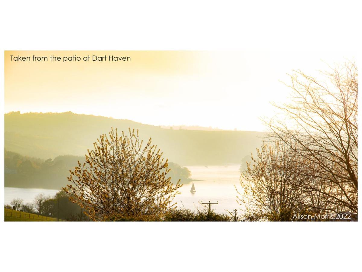 Dart Haven - Cheerful Holiday Bungalow In Galmpton מראה חיצוני תמונה