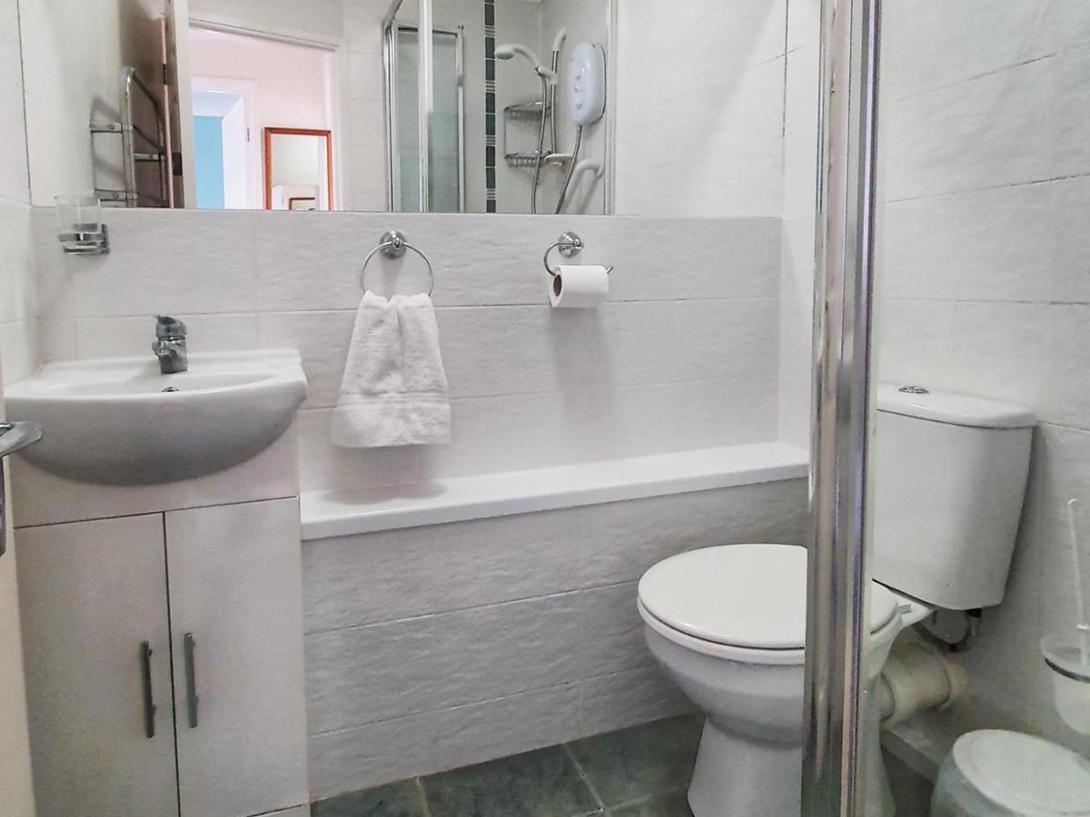 Dart Haven - Cheerful Holiday Bungalow In Galmpton מראה חיצוני תמונה